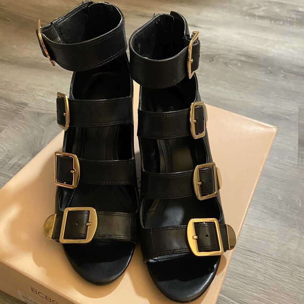 Black BCBG cayden